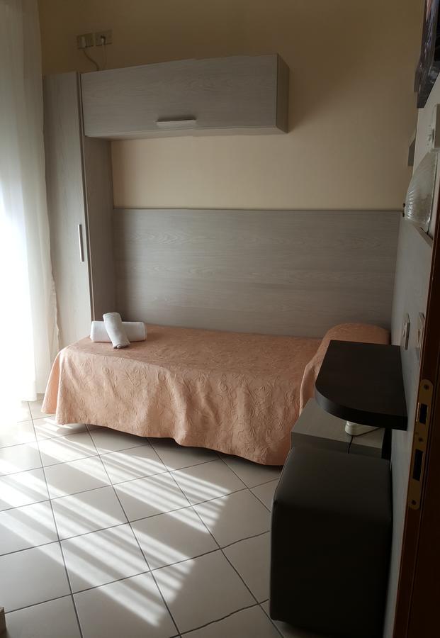 Economy Single Room